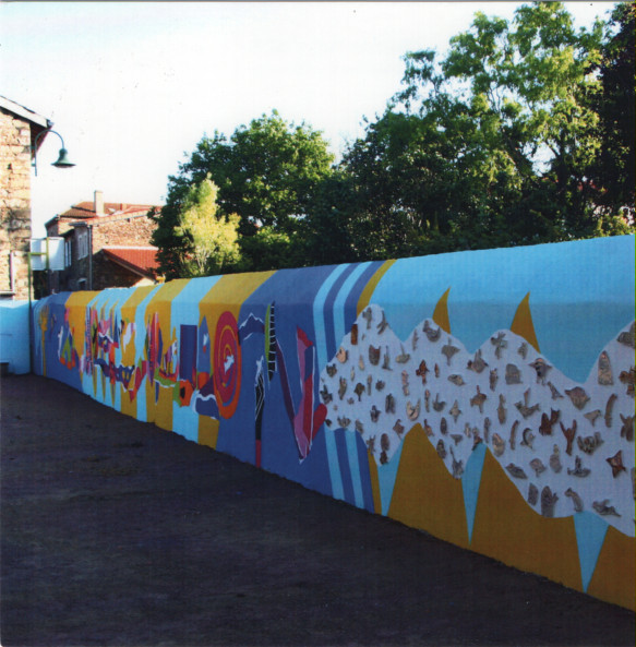 mur